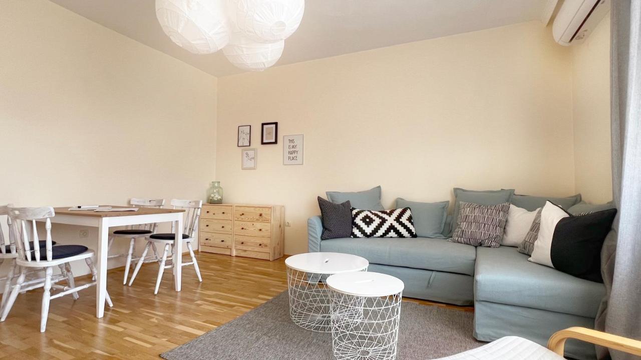Lovely Apartment With Balcony In Pomorie Old Town By Flat Mаnаger Bagian luar foto